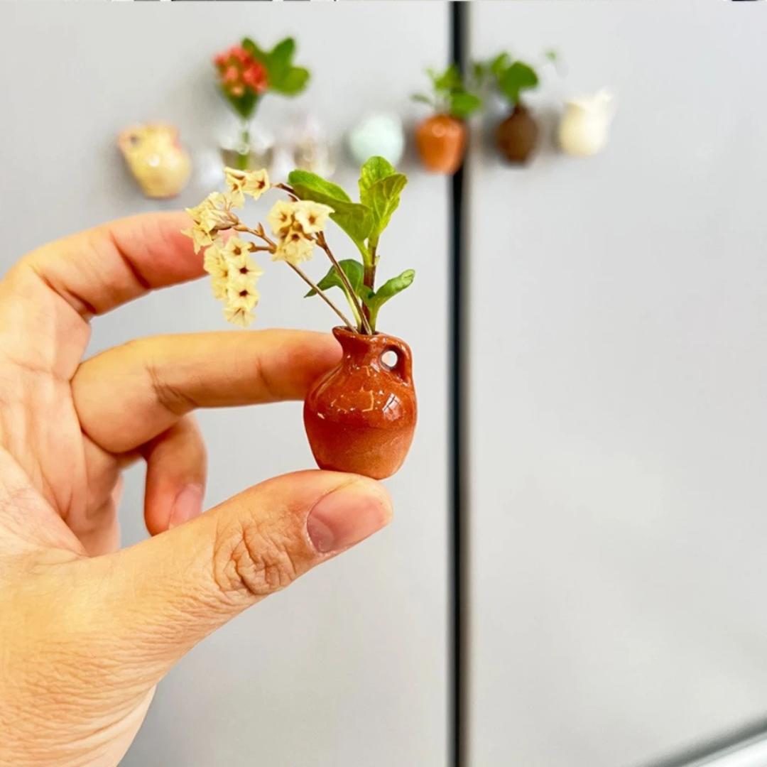 Minivasmagnet™ – Dekorativa Keramikmagneter för Hemmet (Set med 8)