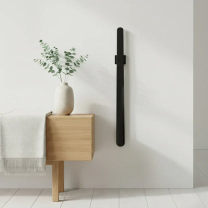 NordHorn™ – Det magnetiska skohornet i trä