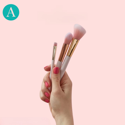 KlarHy Pro™ – Automatisk Sminkborstrengörare (Ren på 30 Sekunder)